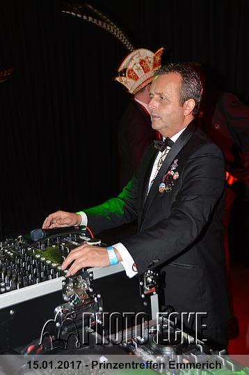 196.jpg