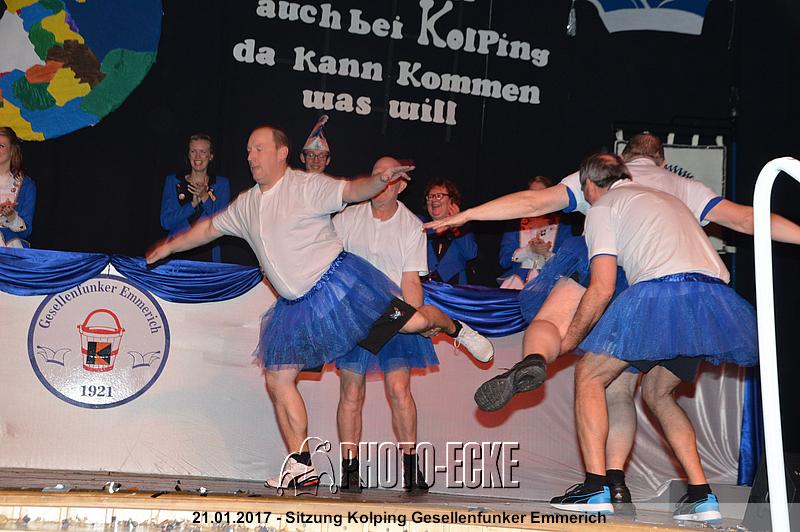 045.jpg