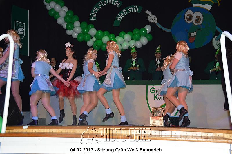 062.jpg