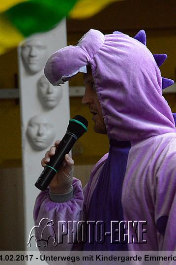 054.jpg