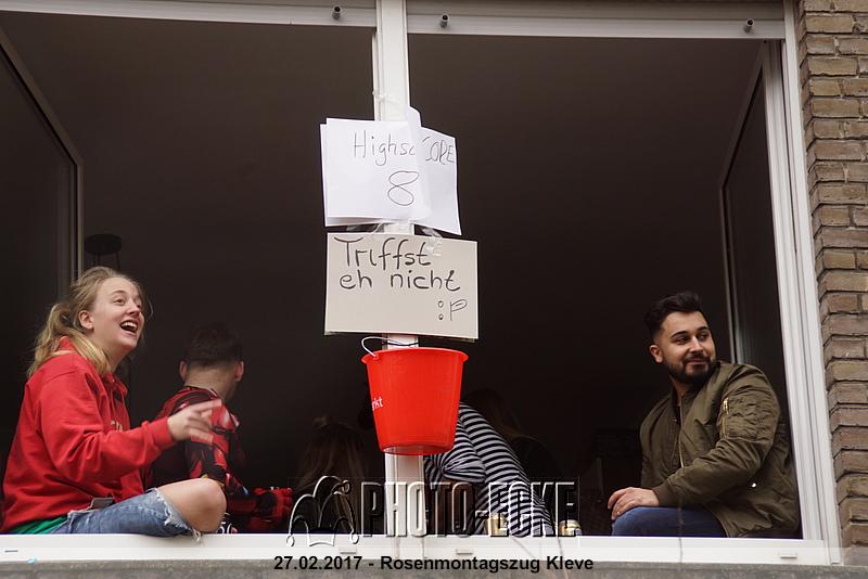 127.jpg