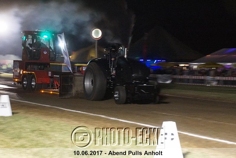 062.jpg