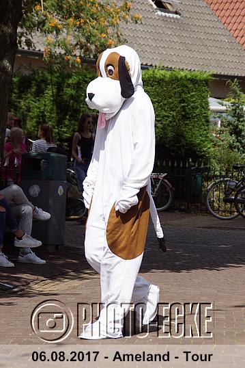 061.jpg