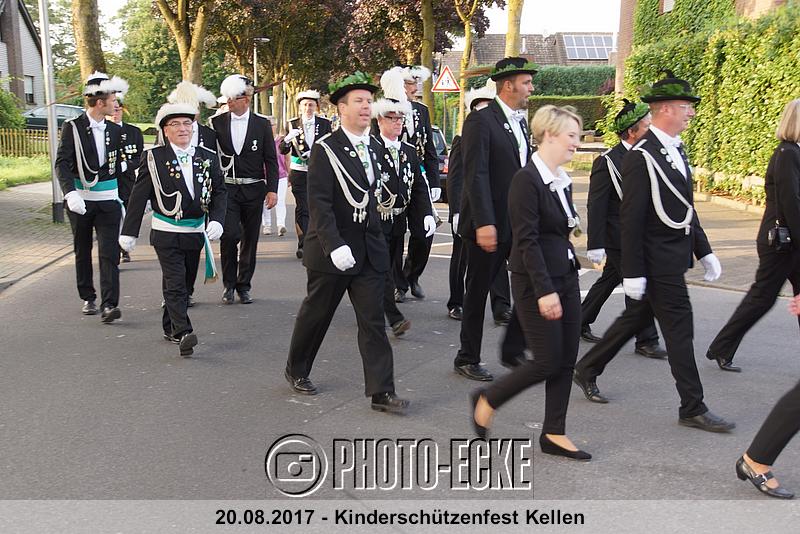 070.jpg