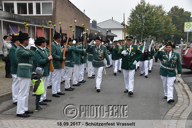 070.jpg