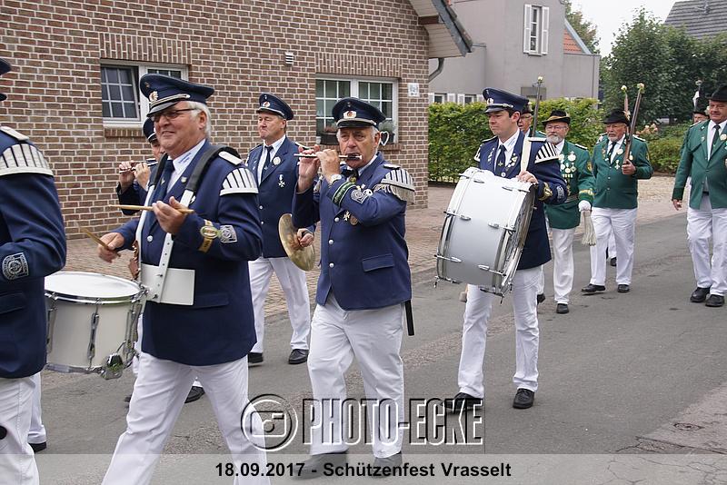 097.jpg