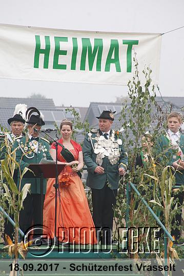142.jpg