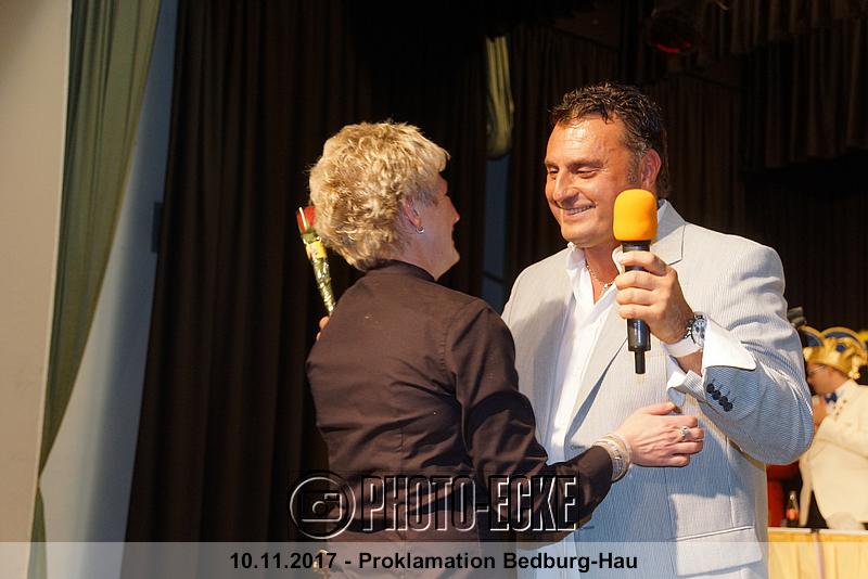 098.jpg