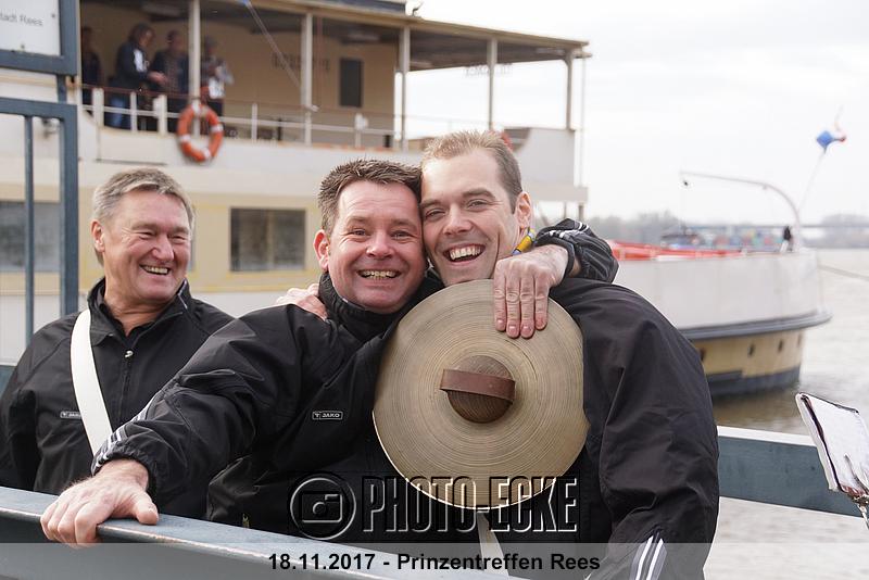 050.jpg